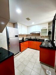 Simsville (D14), Condominium #459085871